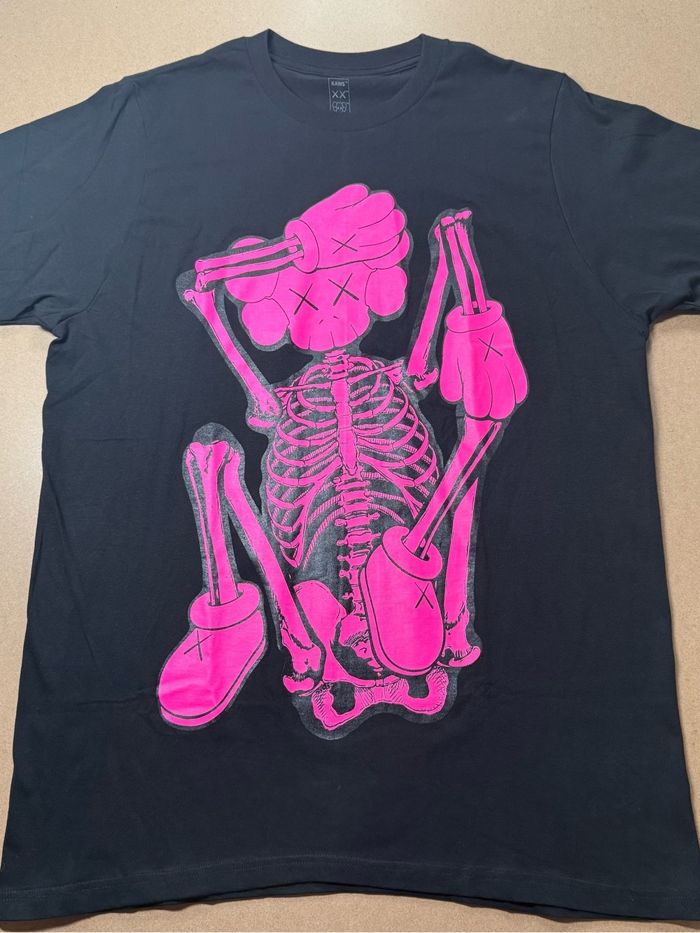 KAWS New Fiction Skeleton Black Pink Graphic Tee Size Large New